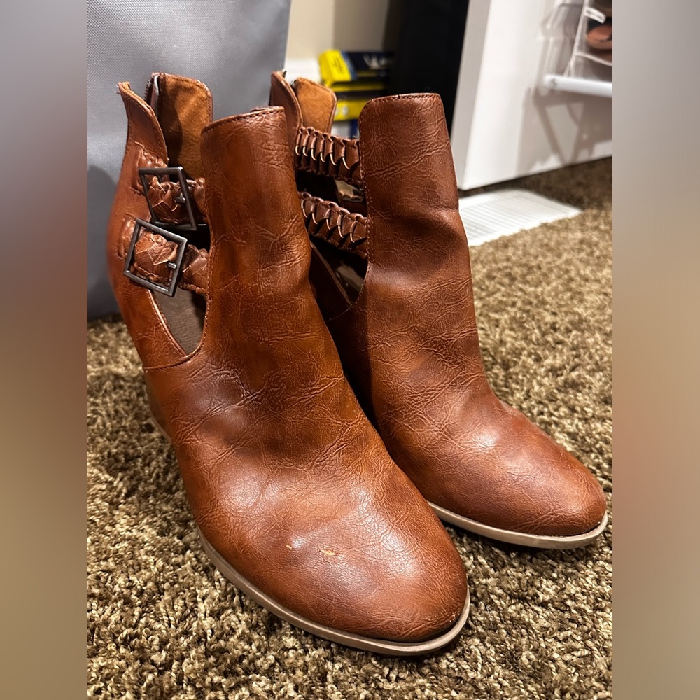 Booties Brown Block Heel Buckle Zip - American Eagle 12